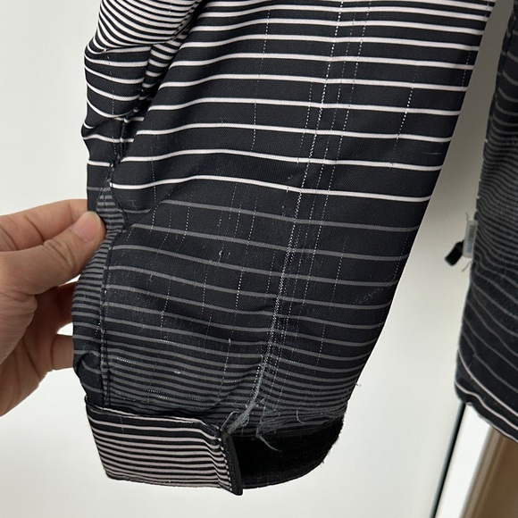 Firefly Men's Striped Black and Gray Ski Jacket - Picture 10 of 10